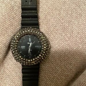 Black Crystal-Embellished Watch Rubber band Silver hardware works needs battery